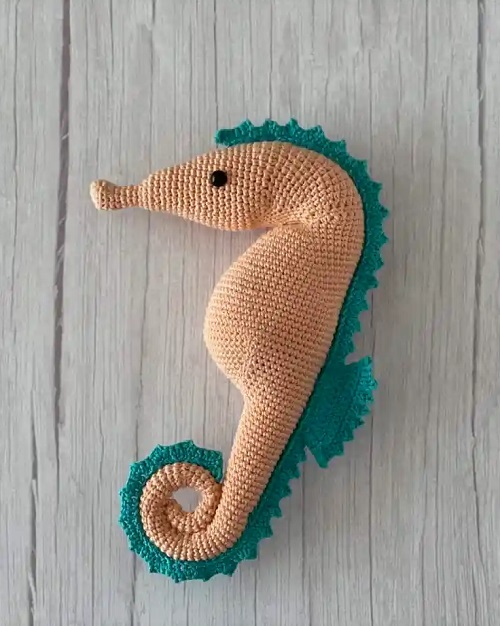 Crochet Yoyo Seahorse Toy