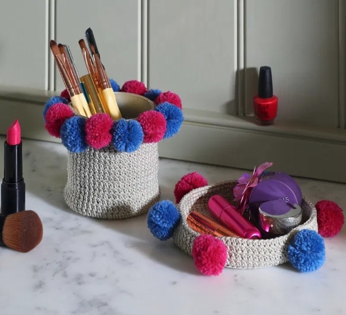 Crochet Makeup Brush Holder with Pom Poms