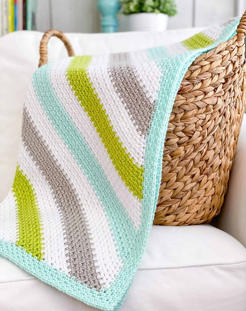 Moss Stitch Crochet Blanket