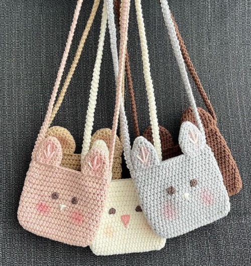 Crocheted Cat Bag