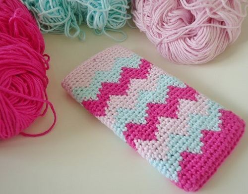 DIY Crochet Mobile Case Patterns for Beginners 3