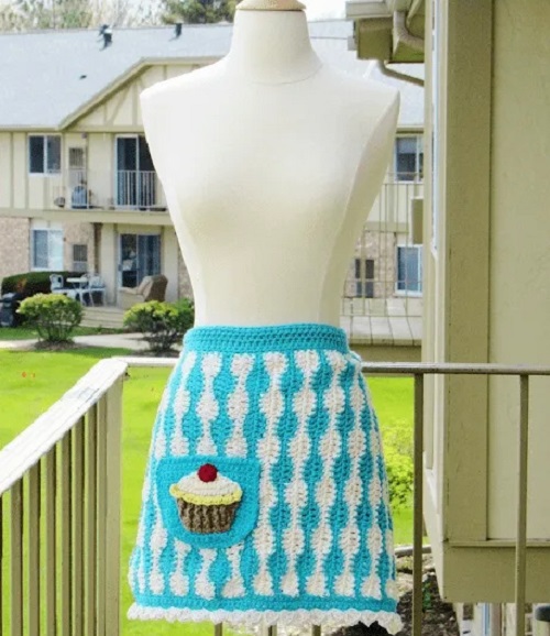 Stunning Crochet Apron Ideas
