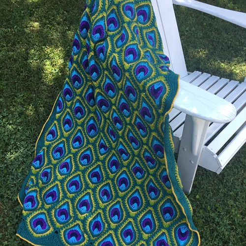 Easy and Cute Peacock Afghan Crochet Patterns