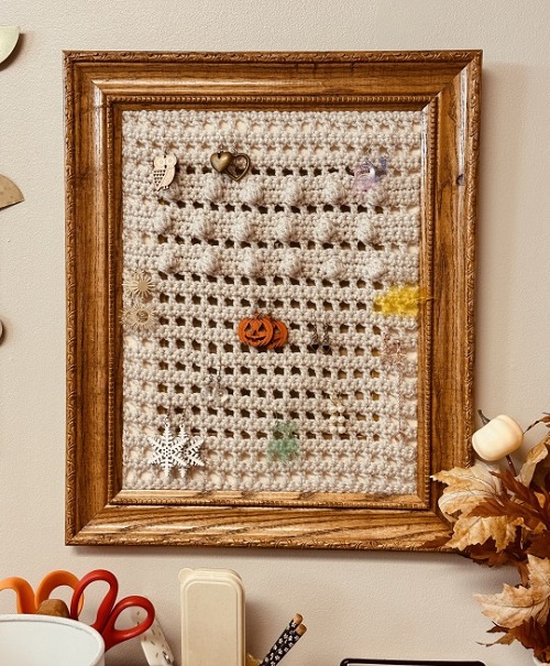 DIY Crochet Earring Holder Patterns Ideas