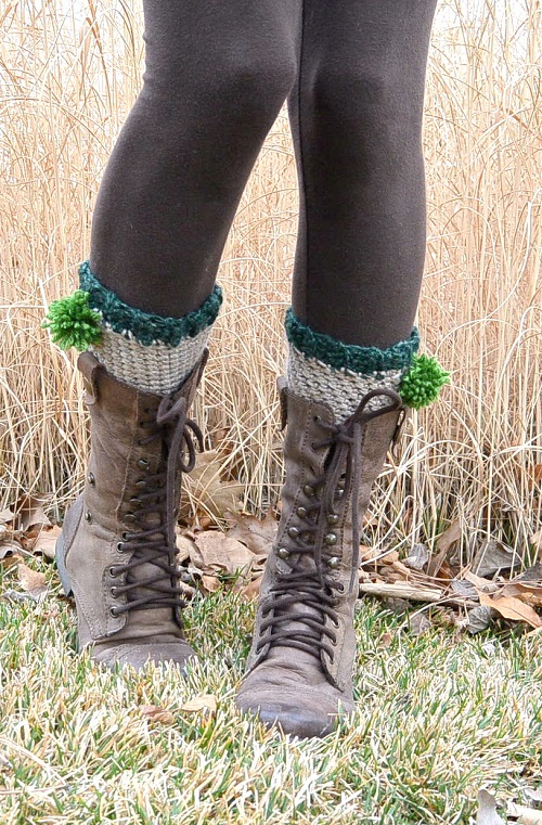 Easy and Cute Boot Cuff Crochet Patterns 2