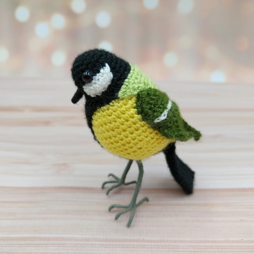 Crochet Realistic Titmouse Bird