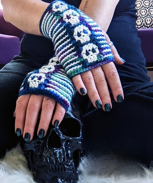 Crochet Mini Skull Hand Warmers