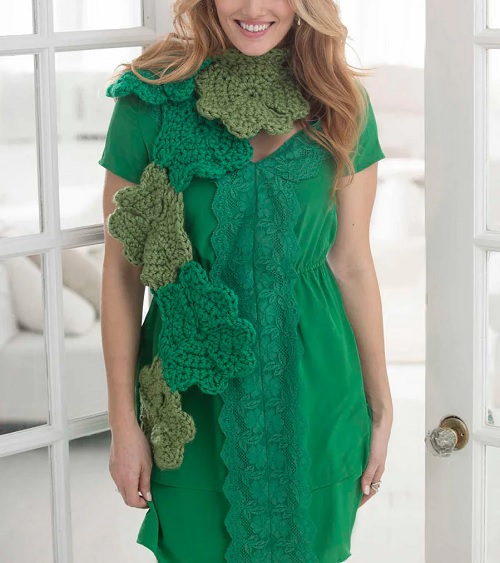 crochet-pattern-lucky-shamrock-scarf