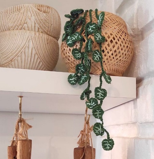 Free Crochet Succulent Falling Hearts