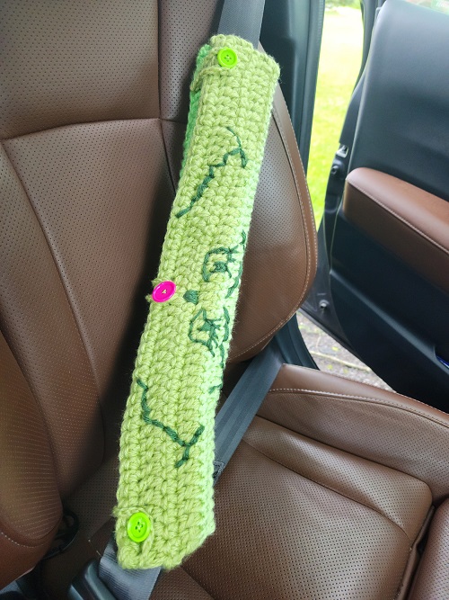 Grinchy Padded Seat Belt Cover