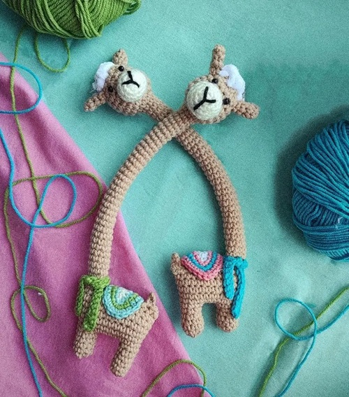 Crochet Long Neck Animals Free Patterns 2