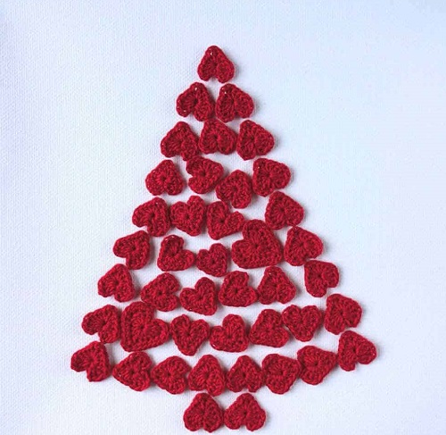 Crochet A Lovely Christmas Tree of Hearts