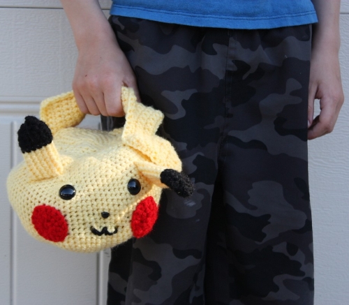 Pikachu Reversible Lunch Bag