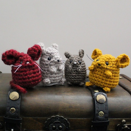 Small Mouse Amigurumi