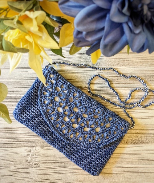 Easy and Cute Crochet Clutches Patterns