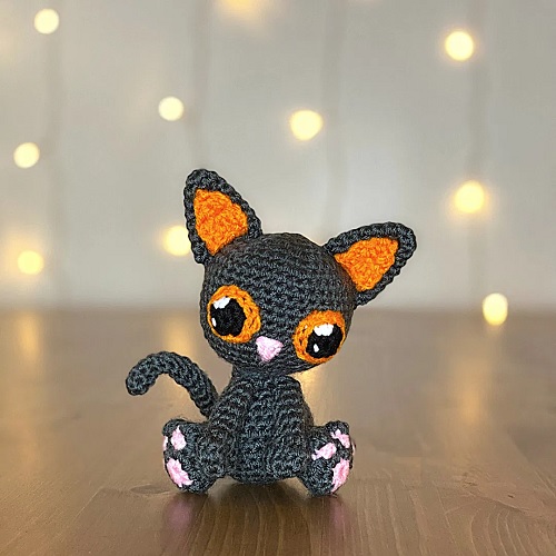 amigurumi cat
