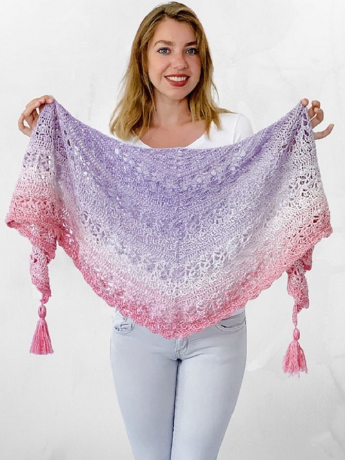 Easy and Cute Floral Shawl Crochet Patterns 3