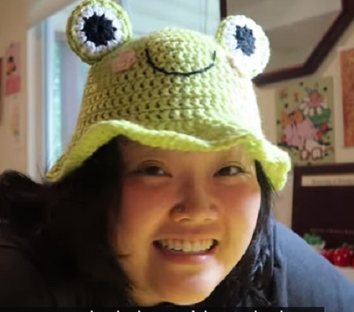 Frog Hat Pattern 3