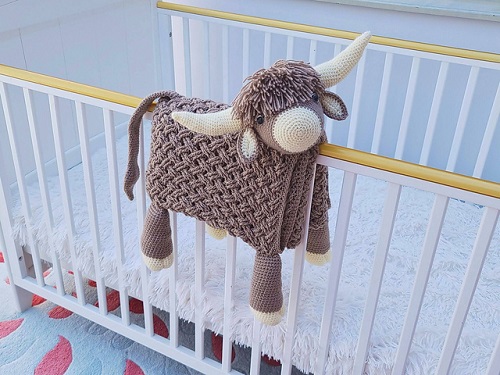 Easy and Cute Crochet Cow Blanket Patterns