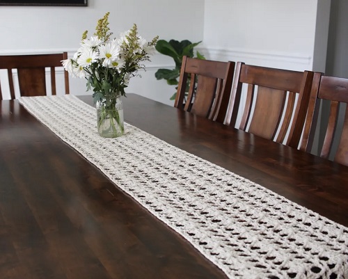Crochet Table Runner 2
