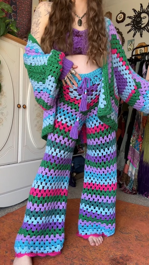 retro inspired granny stitch crochet pants