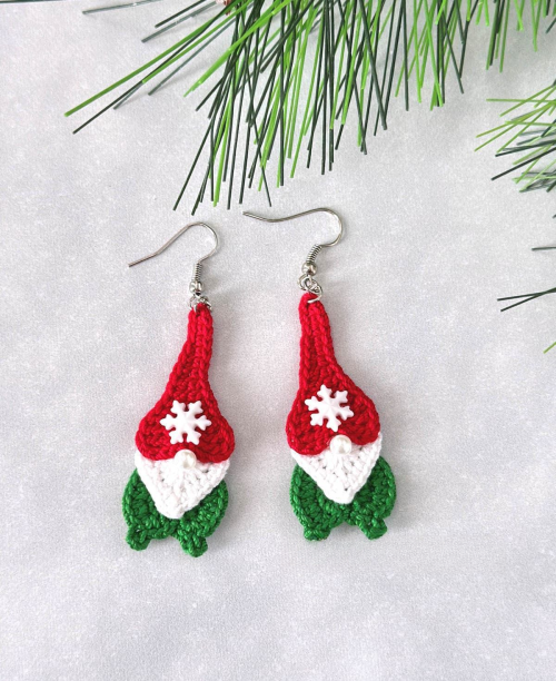 Crochet Christmas Earrings Free Patterns