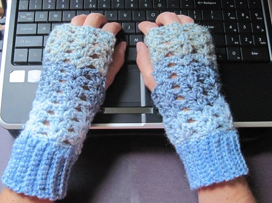 Free Fingerless Gloves Crochet Patterns for you