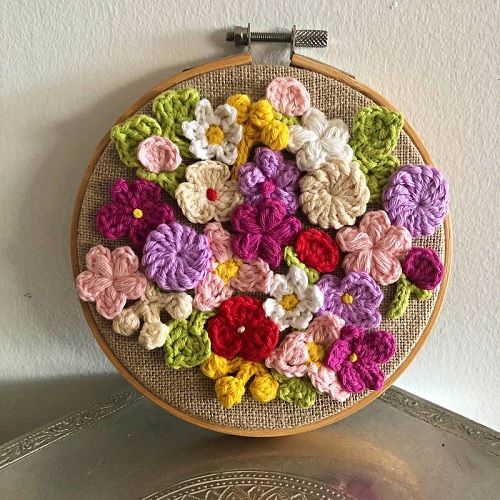 crochet floral hoop