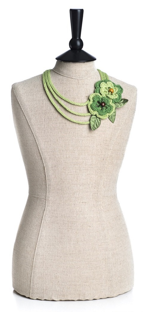 Crochet Floral Necklace Free Patterns 3