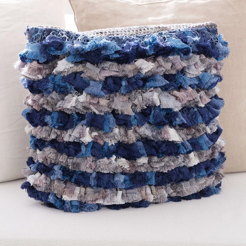 Stunning Crochet Pillow Cover Ideas 4