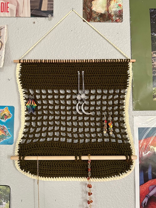 Hanging Jewelry Organizer Crochet Pattern