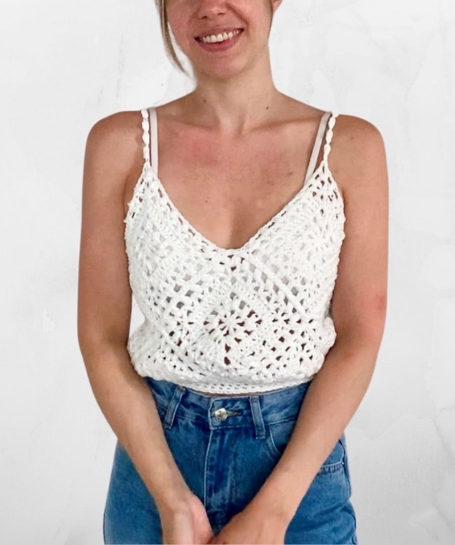 Tulip V-Neck Lacey Square Top