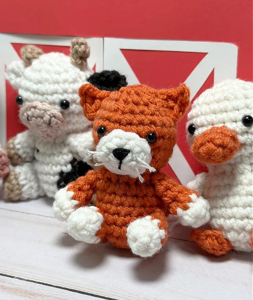 Mini Little Fram Cat