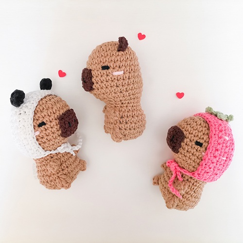 Crochet Capybara with strawberry hat Amigurumi Pattern