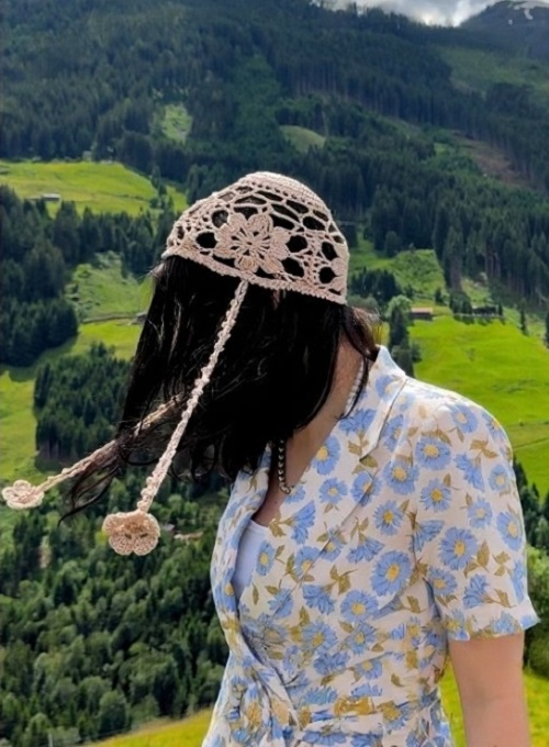 Romantic Lace Flower Crochet Hat