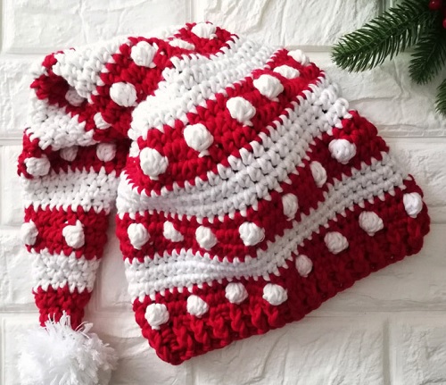 Crochet Bobbles and Stripes Santa Hat