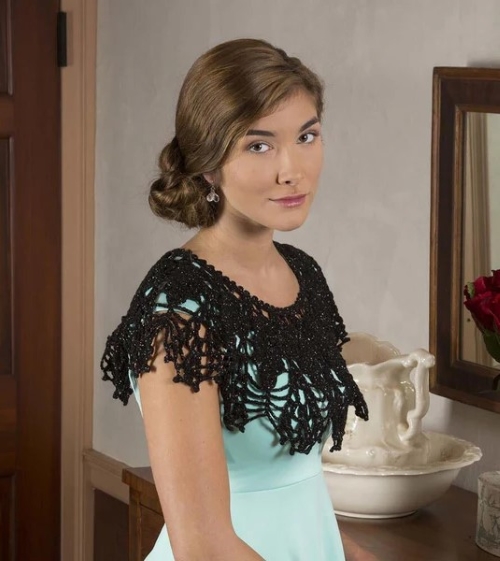 Gothic Arches Lace Collar