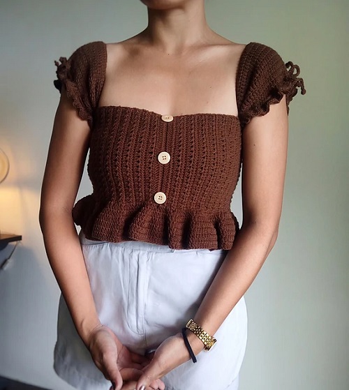 Ruffled Sleeve ‚ and Bottom Lace Top