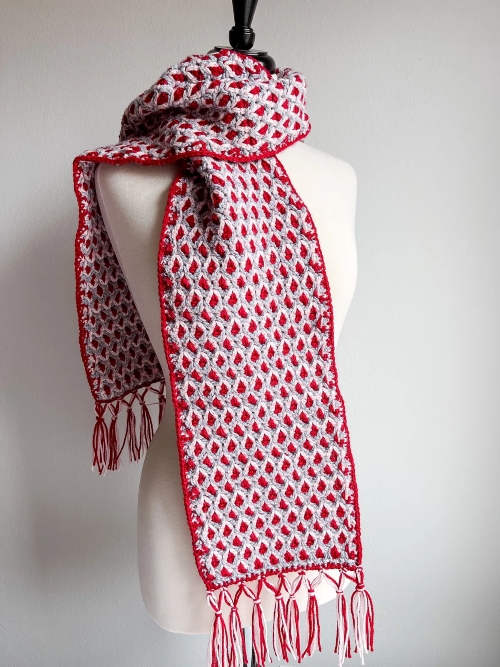 Handcrafted Diamond Tessera Scarf