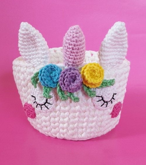 kawaii-unicorn-basket-crochet-free-pattern