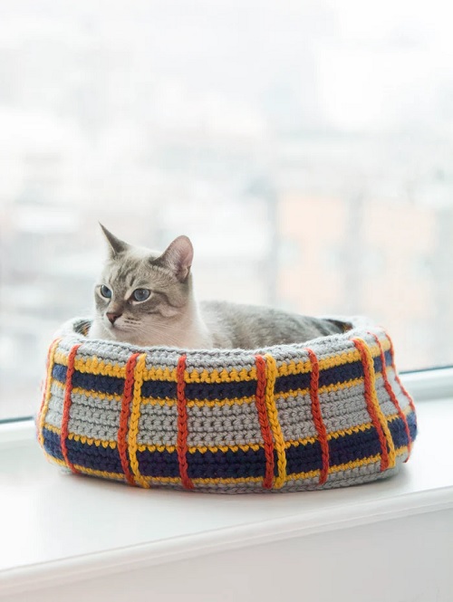 crochet cat bed