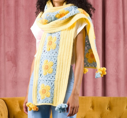 Free Red Heart Crochet Flower Power Scarf Pattern