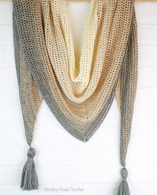 Crochet Triangle Scarf Pattern you can try