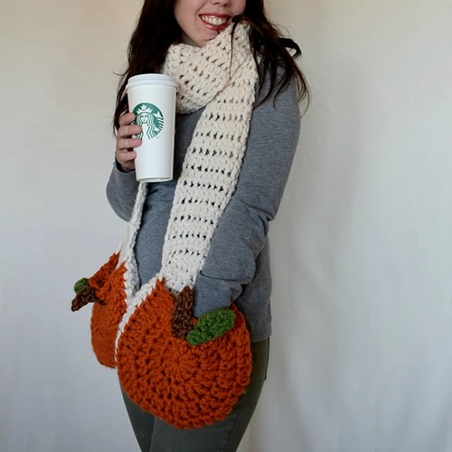 Super Scarf with Pumpkin Pockets