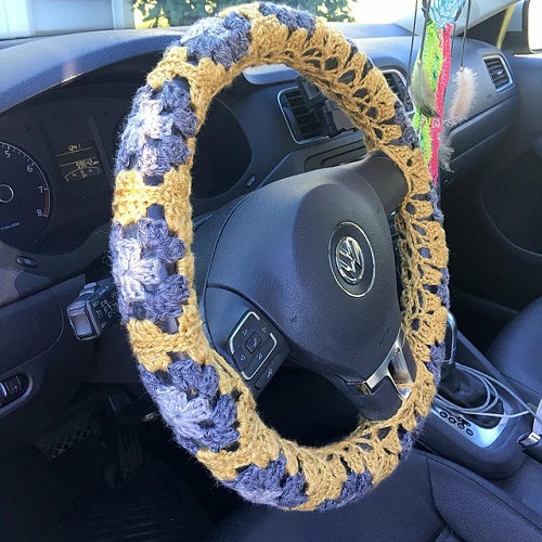 Easy and Cute Crochet Steering Wheel Cover Pattern 3