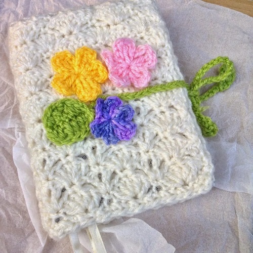 Crochet Book Cover 2