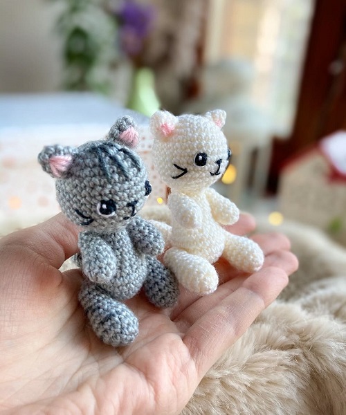 Tiny kitten Free Crochet Pattern