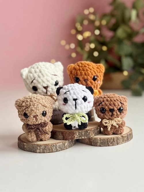 Crochet mini teddy bear