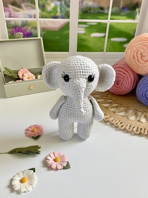 Free Crochet Mini Elephant Pattern