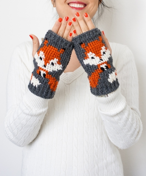 Fox Wrist Warmer Crochet Pattern